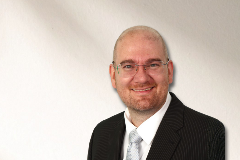 hero_siebel5 (1200 x 1200 px)-Mobile